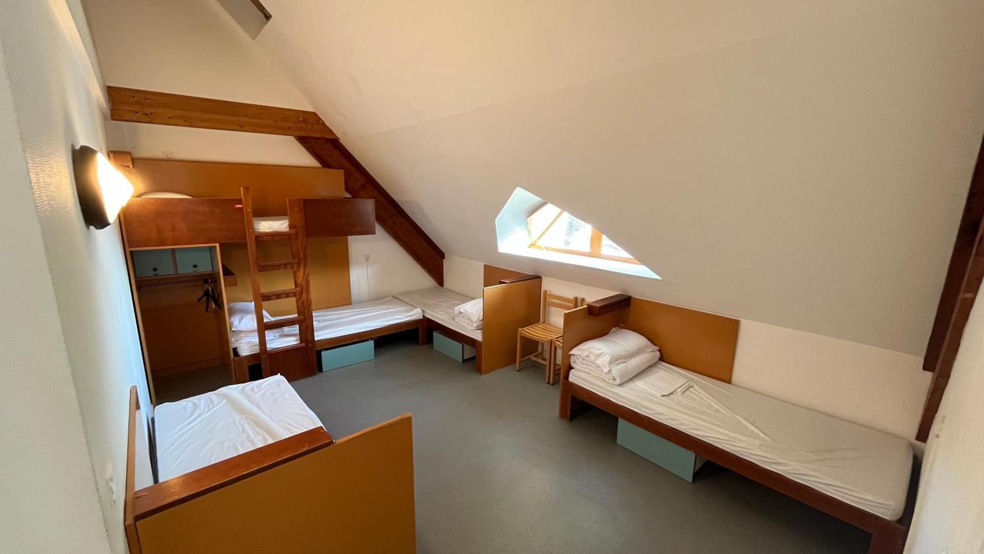 Auberge De Jeunesse Hi Cancale Eksteriør bilde