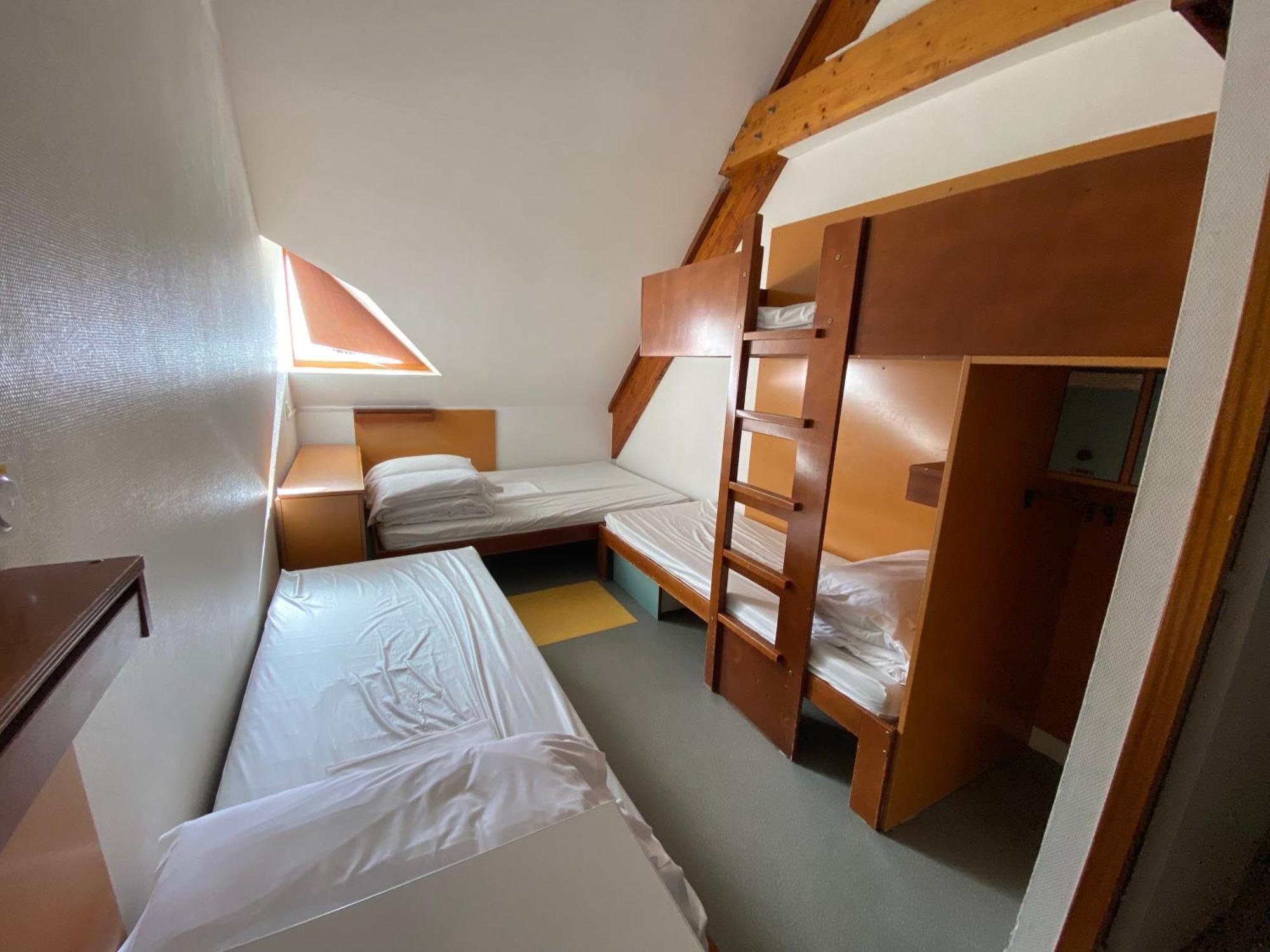 Auberge De Jeunesse Hi Cancale Eksteriør bilde
